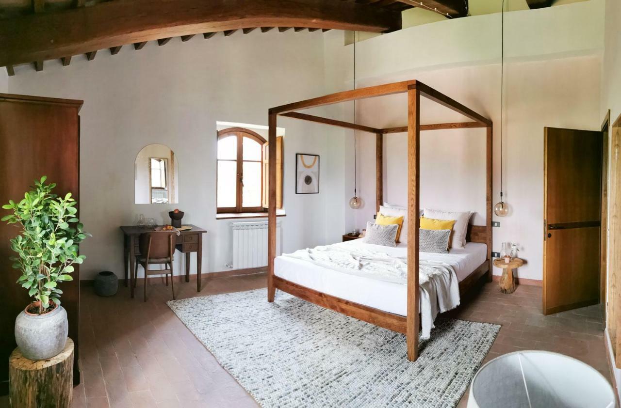 Hotel Borgo Castello Panicaglia 3*